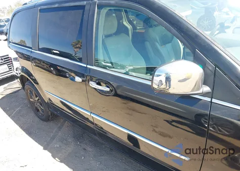 2008 Chrysler Town & Country Limited z USA, uszkodzony, nr VIN 2A8HR64X48R686847